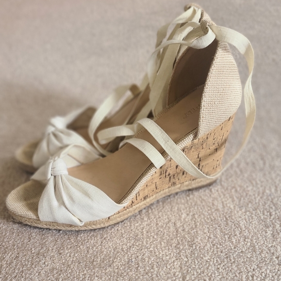 Heels - Picture 2 of 4